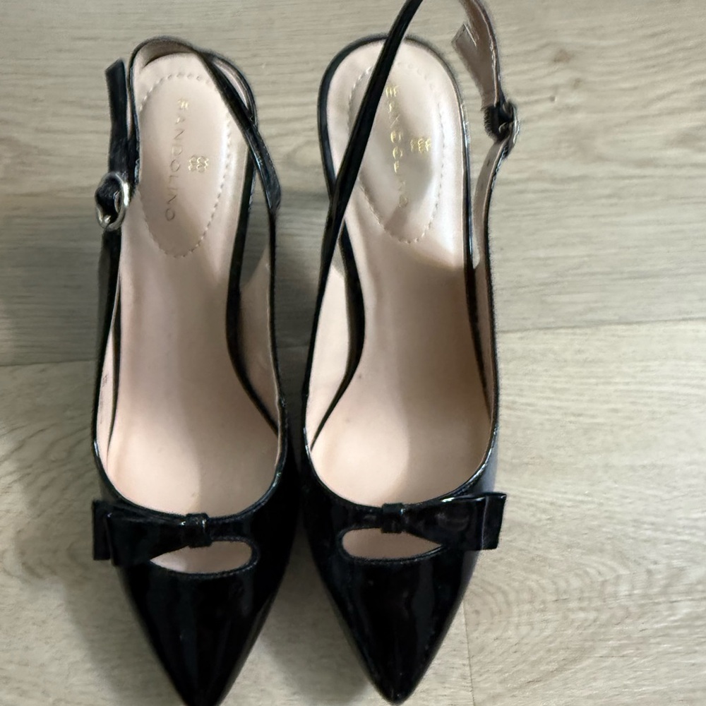 Bandolino Black Women's Slingback Heels